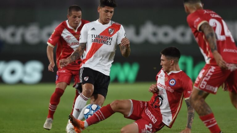 Julián Álvarez se queda: River rechazó la oferta de Orlando City de EEUU